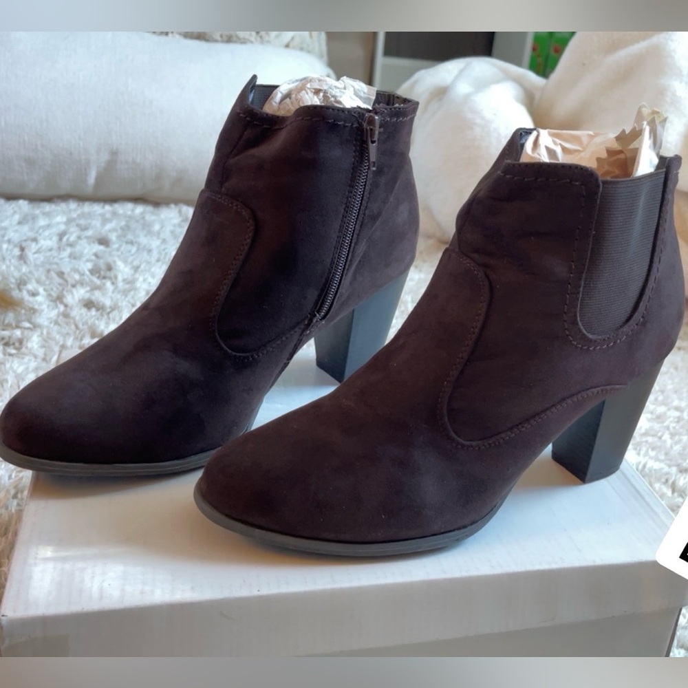 Elegant Brown Ankle Boots